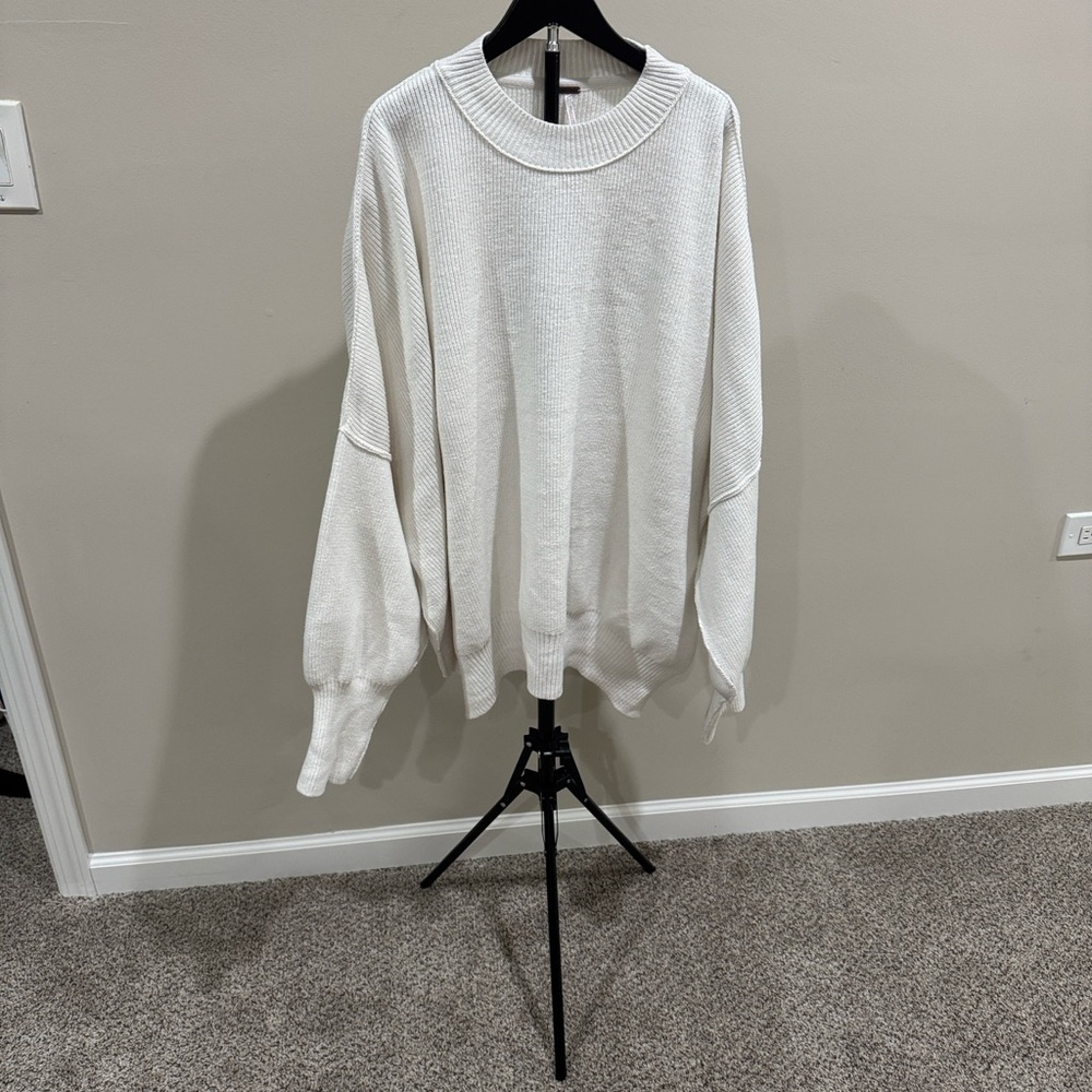 NWOT Free people easy street tunic sweater in painted white - Picture 8 of 10